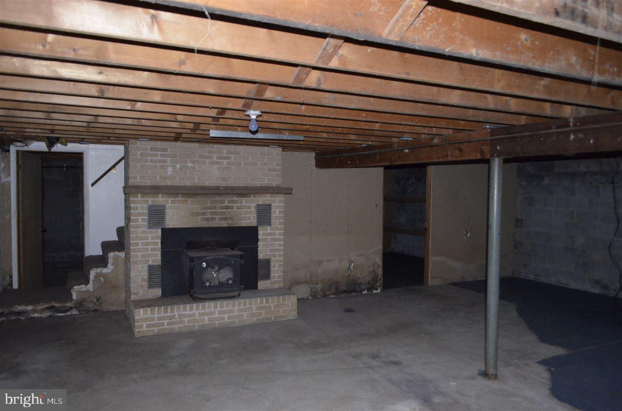 151 Grove Road New Park, PA 17352 - Photo 21 of 26 Gallery Image 21
