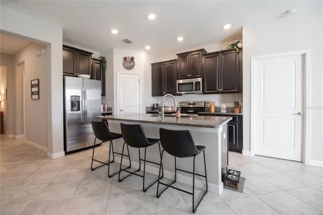 $380,000 | 11874 Sunburst Marble Road, Riverview, FL 33579