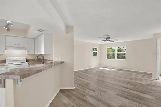 $4,485,000 | 812 East Gulf Boulevard, Indian Rocks Beach, FL 33785