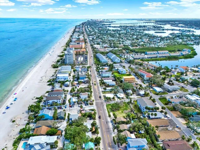 $4,485,000 | 812 East Gulf Boulevard, Indian Rocks Beach, FL 33785