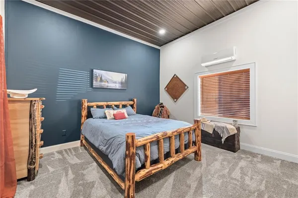 $639,000 | 27900 East Dye Store Road, Weston, MO 64098