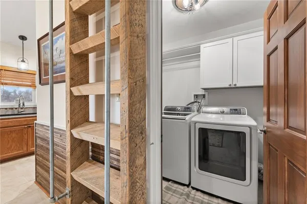 $639,000 | 27900 East Dye Store Road, Weston, MO 64098