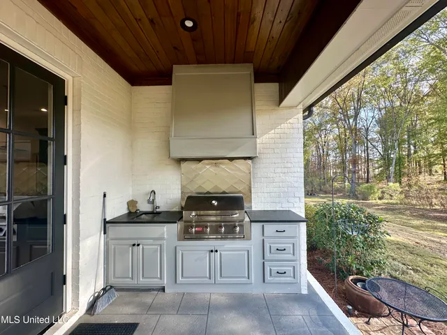 $721,700 | 606 Rumford Court, Madison, MS 39110