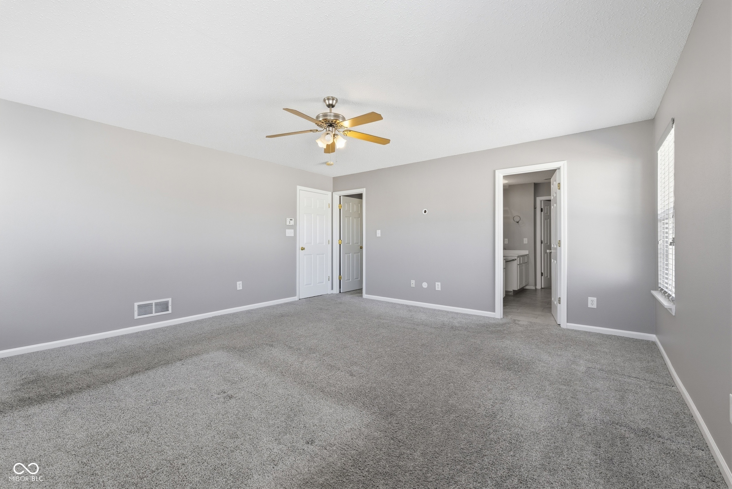 584 Springtree Lane Avon, IN 46123 - Photo 20 of 39