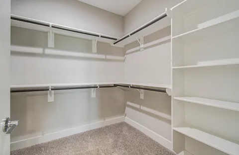 $355,000 | 5522 Rosslyn Road, Houston, TX 77091