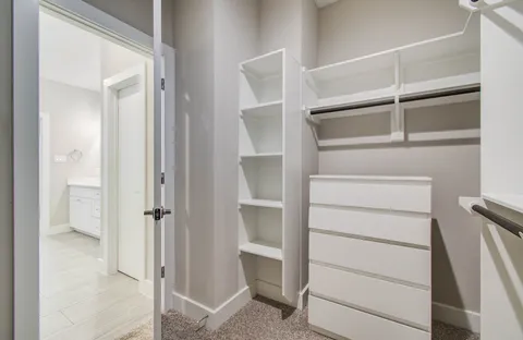 $355,000 | 5522 Rosslyn Road, Houston, TX 77091