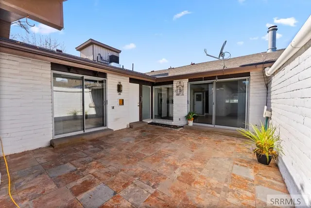 $339,500 | 1431 South Woodruff Avenue, Idaho Falls, ID 83404