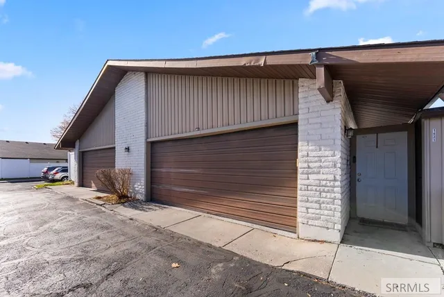 $339,500 | 1431 South Woodruff Avenue, Idaho Falls, ID 83404