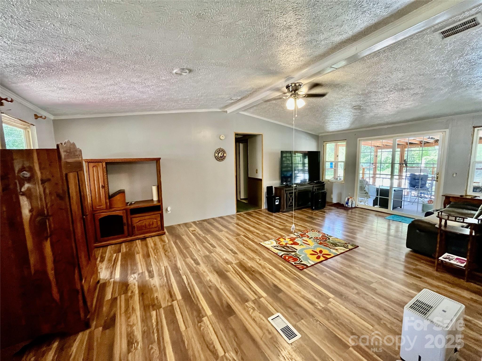 6401 Alley Road Catawba, NC 28609 - Photo 4 of 46 Gallery Image 4