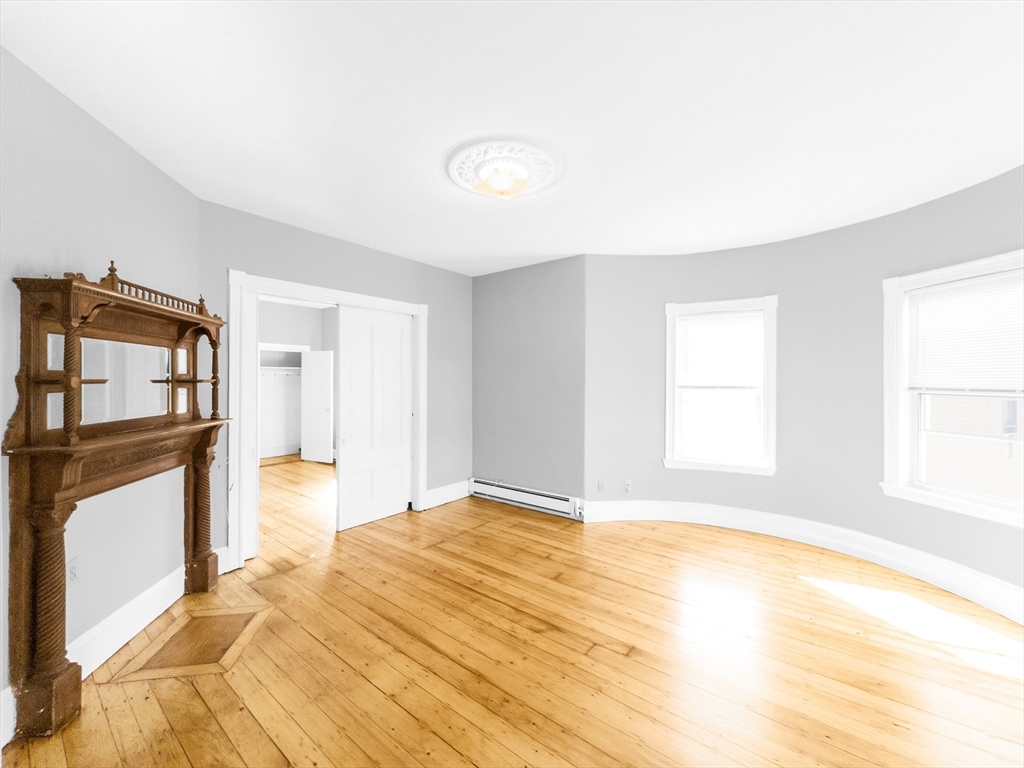 306 Centre Street, Unit 3 Boston, MA 02130 - Photo 3 of 21