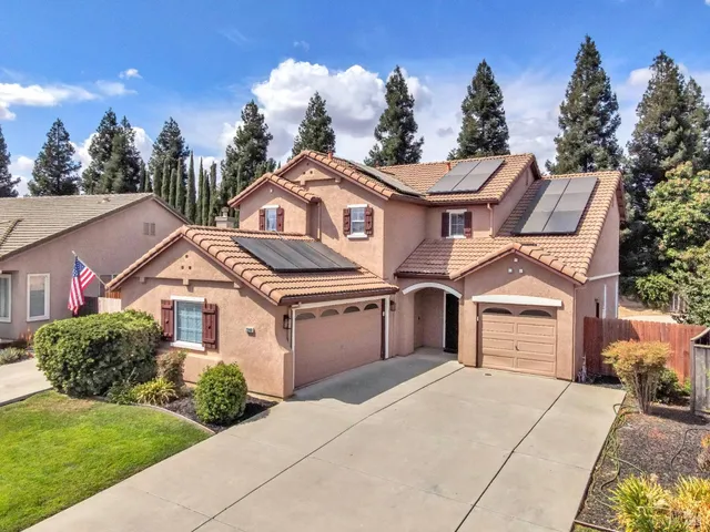 $700,000 | 2040 Mariposa Drive, Dixon, CA 95620