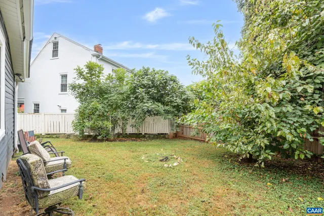 $530,000 | 800 Anderson Street, Charlottesville, VA 22903
