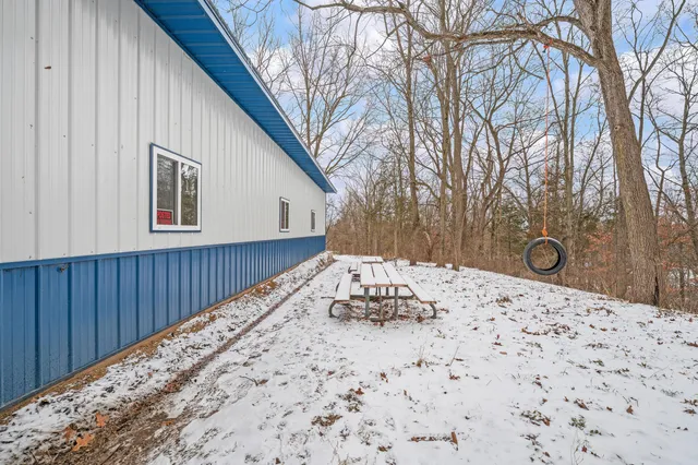 $300,000 | 13868 Highway 12, Union, MI 49130