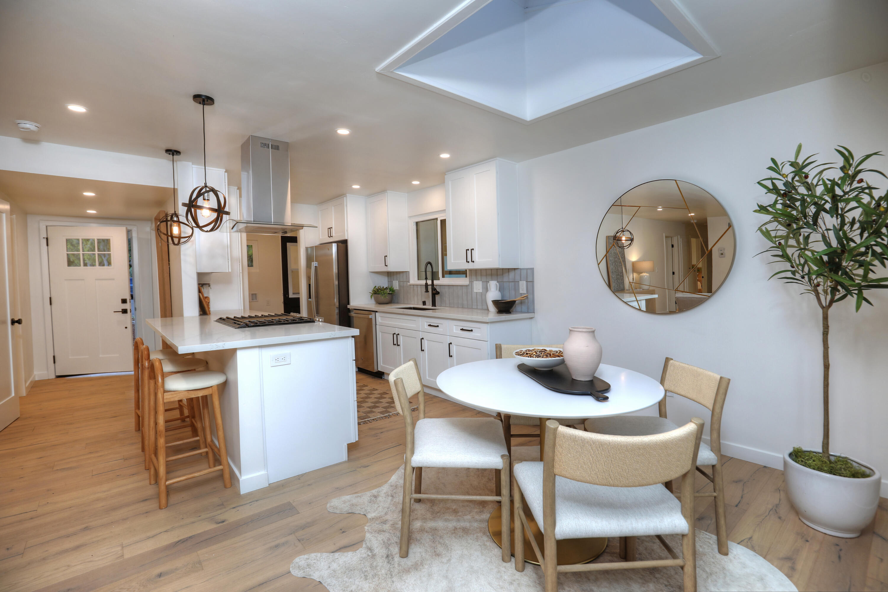 5207 Kirk Drive Santa Barbara, CA 93111 - Photo 12 of 25 IMG_5075_6_7_tonemapped