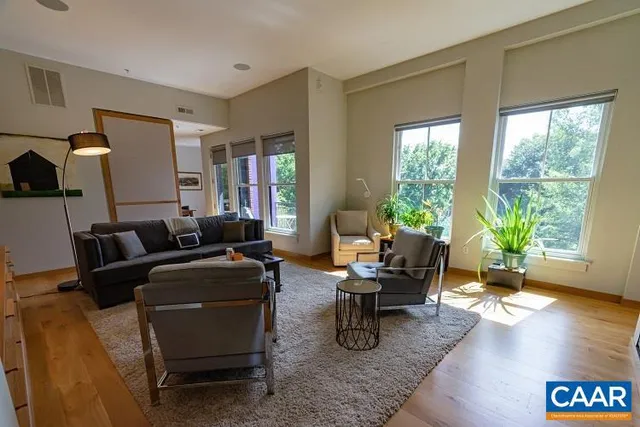 $7,000 | 202 B Douglas Avenue, Unit 3B, Charlottesville, VA 22902