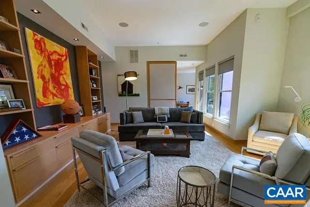 $7,000 | 202 B Douglas Avenue, Unit 3B, Charlottesville, VA 22902