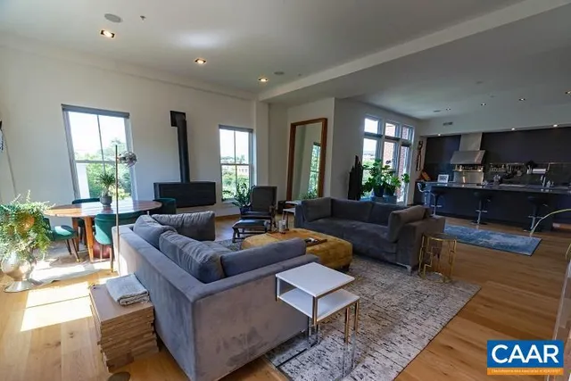 $7,000 | 202 B Douglas Avenue, Unit 3B, Charlottesville, VA 22902