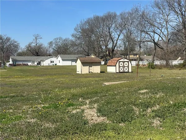 $183,500 | 2515 North Pennsylvania Avenue, Independence, KS 67301
