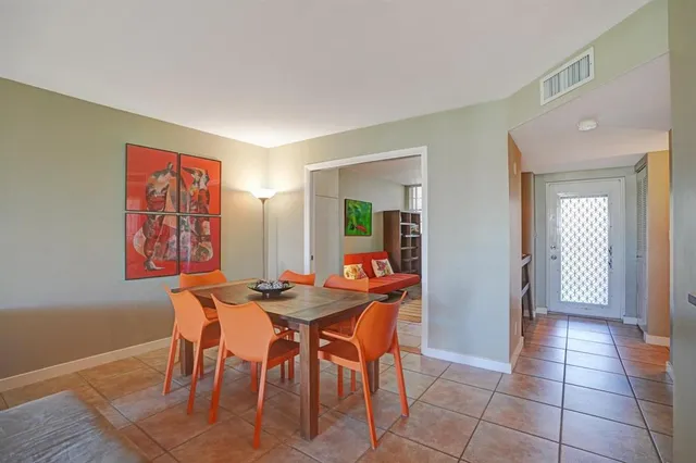 $2,800 | 1831 Sabal Palm Drive, Unit 202, Davie, FL 33324