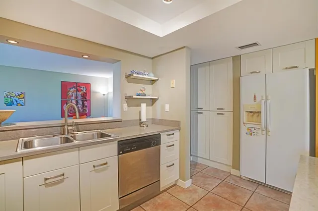 $2,800 | 1831 Sabal Palm Drive, Unit 202, Davie, FL 33324