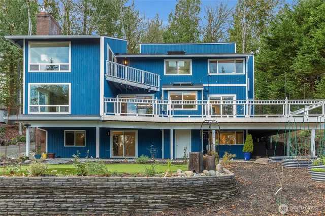$1,680,000 | 1215 293rd Avenue Northeast, Carnation, WA 98014