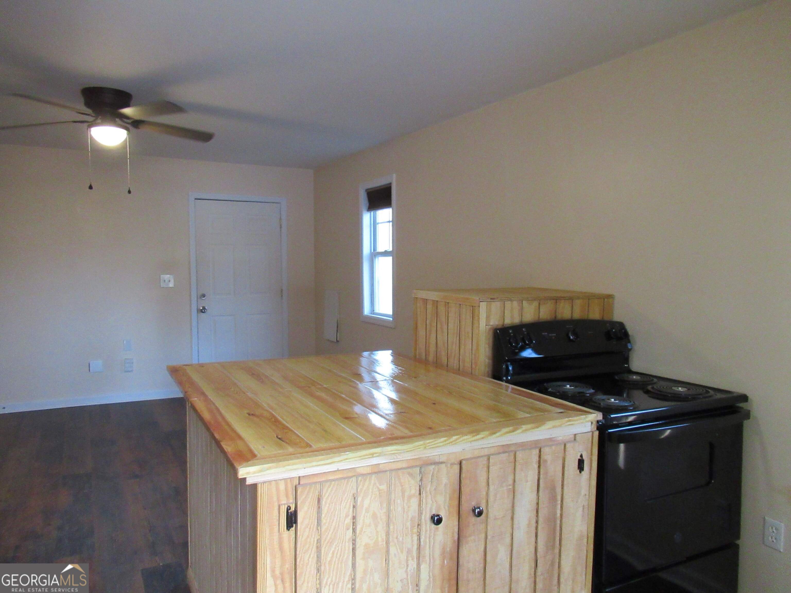 88 B Stanley Nix Road Cleveland, GA 30528 - Photo 4 of 20