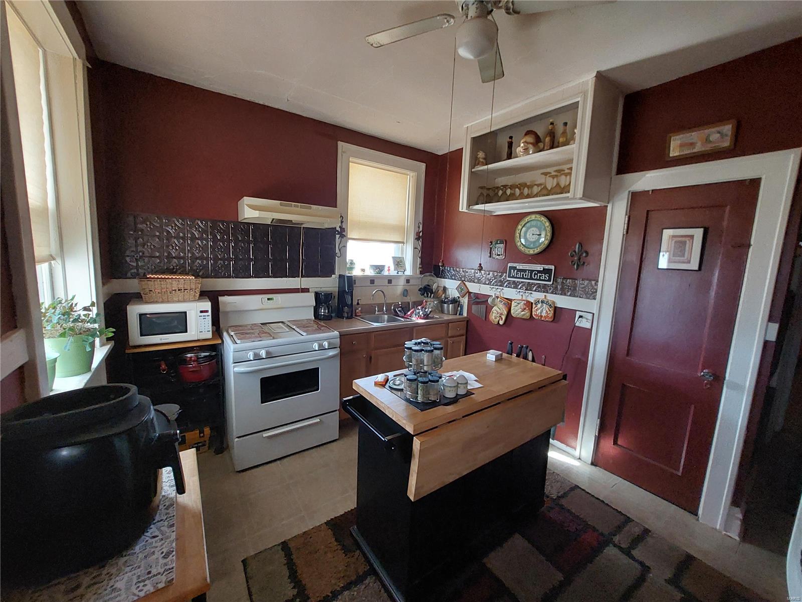 4610 Morgan Ford Road St. Louis, MO 63116 - Photo 8 of 12 Gallery Image 8