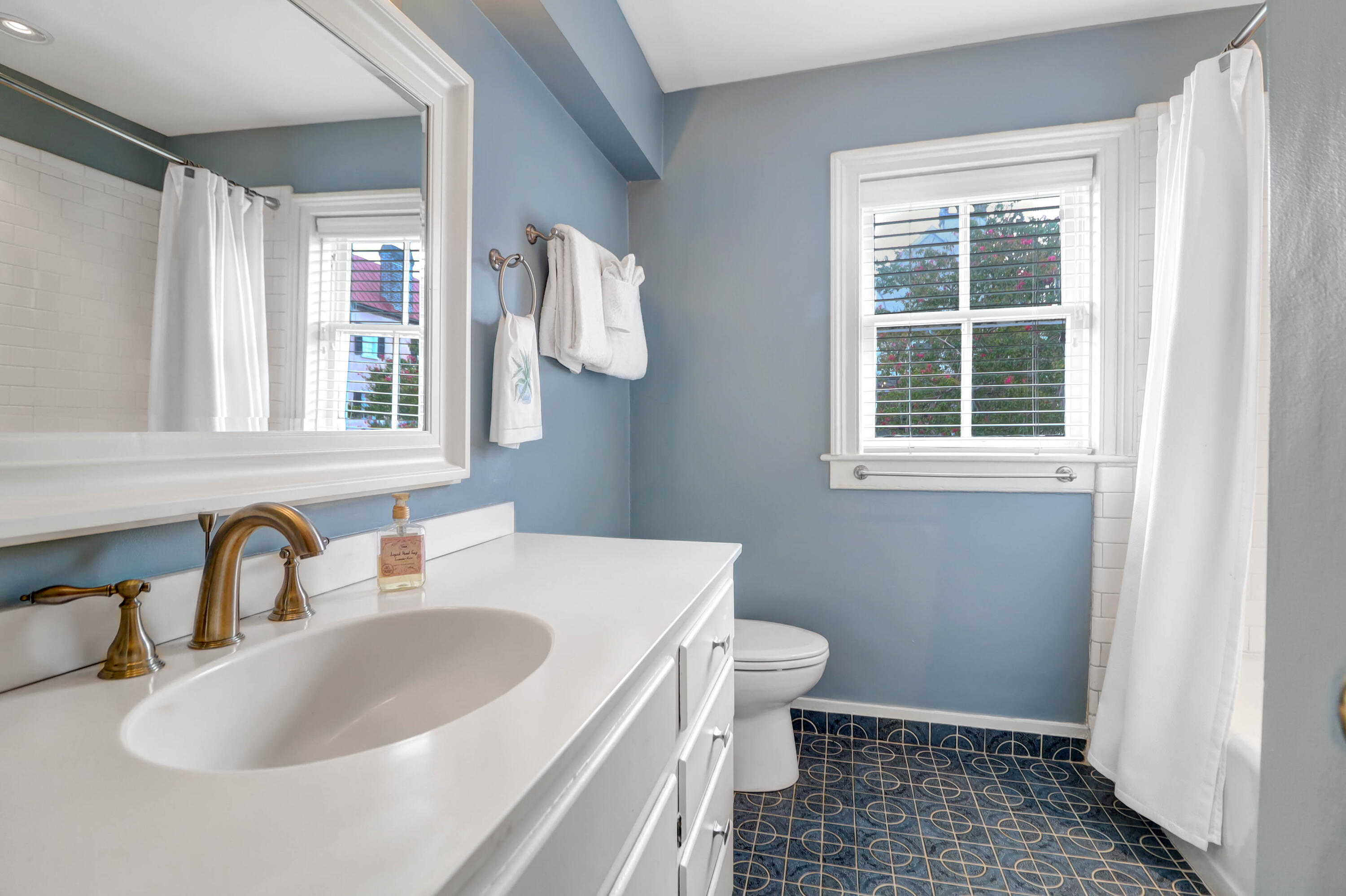 22 Chalmers Street Charleston, SC 29401 - Photo 24 of 30 22 Chalmers -Tidalcreekphoto- (36)