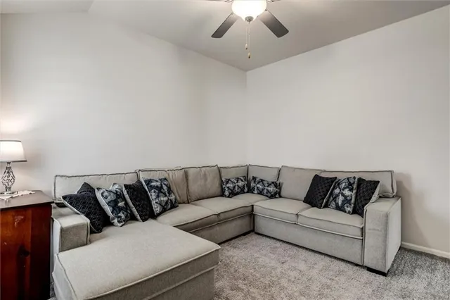 $319,000 | 1011 Redbud Drive, Paola, KS 66071