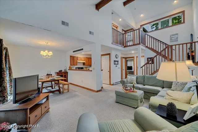 $304,000 | 183 Hawthorne Court, Tannersville, PA 18372