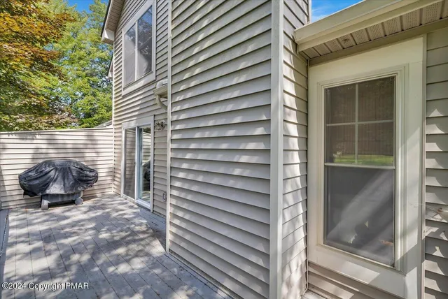 $304,000 | 183 Hawthorne Court, Tannersville, PA 18372