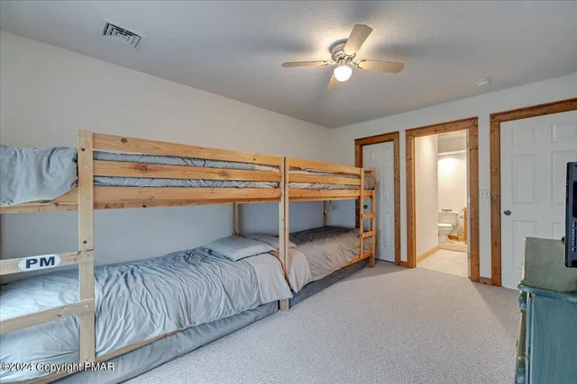 $304,000 | 183 Hawthorne Court, Tannersville, PA 18372