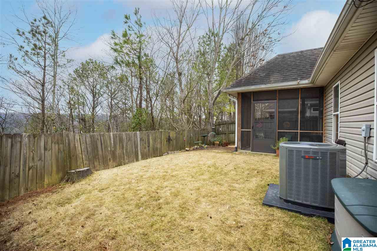126 High Ridge Trace Pelham, AL 35124 - Photo 4 of 28