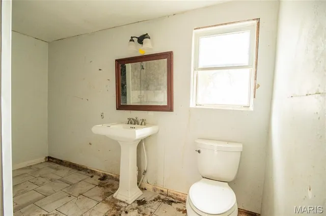 $82,000 | 30 Ripley Route, Naylor, MO 63953