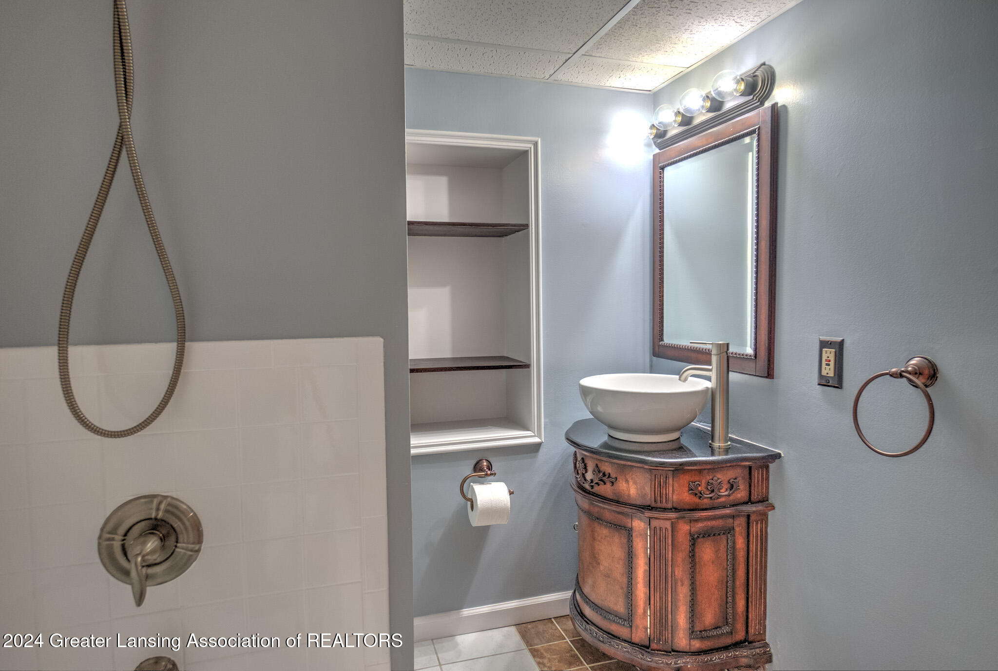 6116 Bishop Road Lansing, MI 48911 - Photo 50 of 64 dsc05769_70_71