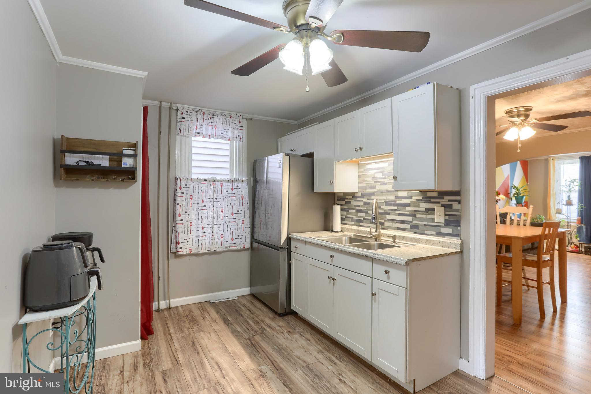 405 South 6th Street Lebanon, PA 17042 - Photo 10 of 25