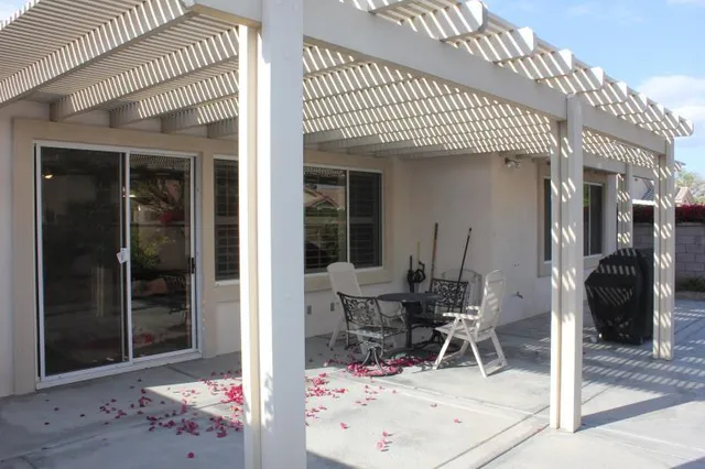 a street sign on a wall