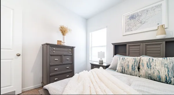 $2,318 | 9730 Kilkenny Street, Rosharon, TX 77583