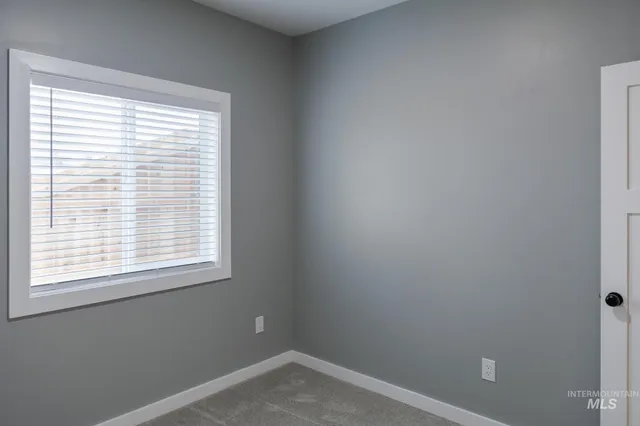 $1,495 | 287 Southeast 6th Avenue, Unit 2, Ontario, OR 97914