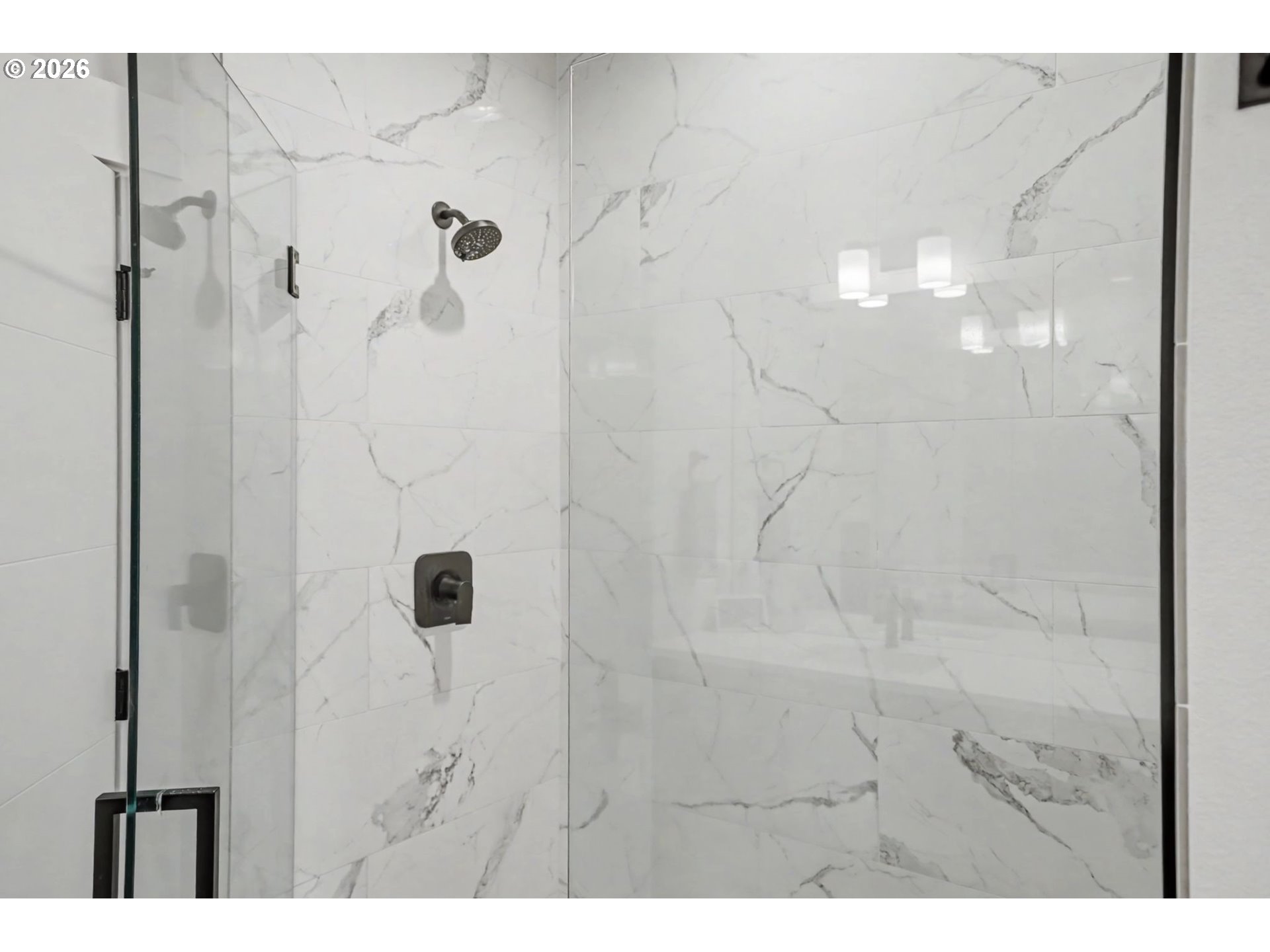 5520 Crossler Meadow Loop South Salem, OR 97306 - Photo 24 of 40 a bathroom with a shower