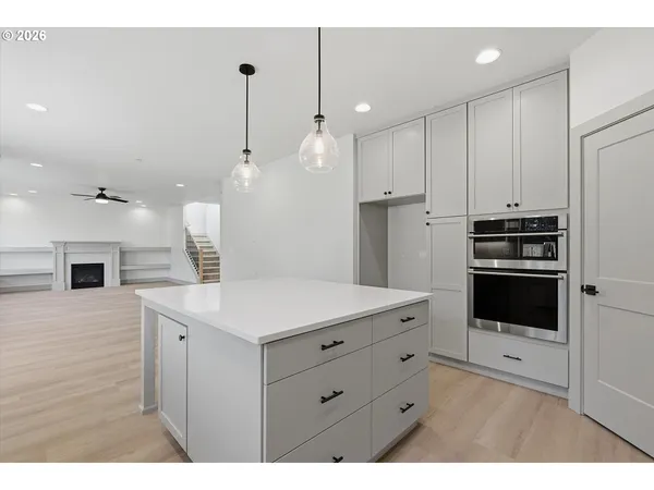 $839,034 | 14986 Southeast Andre Way, Clackamas, OR 97015