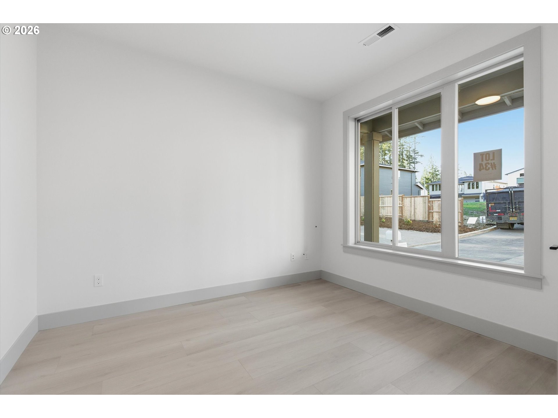 14986 Southeast Andre Way Clackamas, OR 97015 - Photo 4 of 47