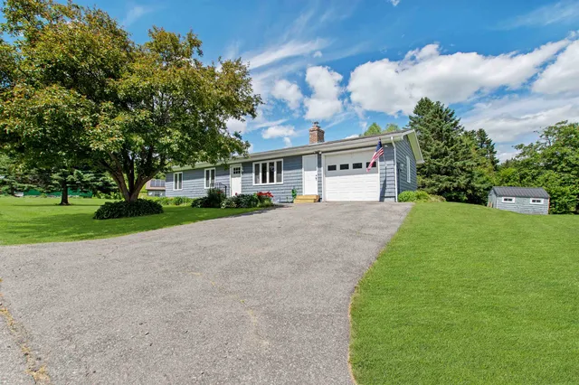 $209,900 | 30 Holmes Street, Canaan, VT 05903