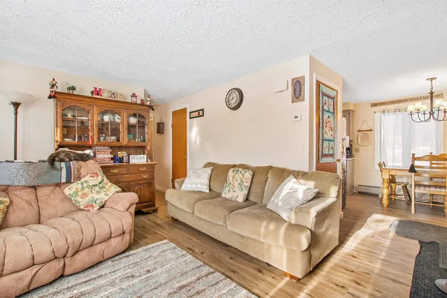 $209,900 | 30 Holmes Street, Canaan, VT 05903