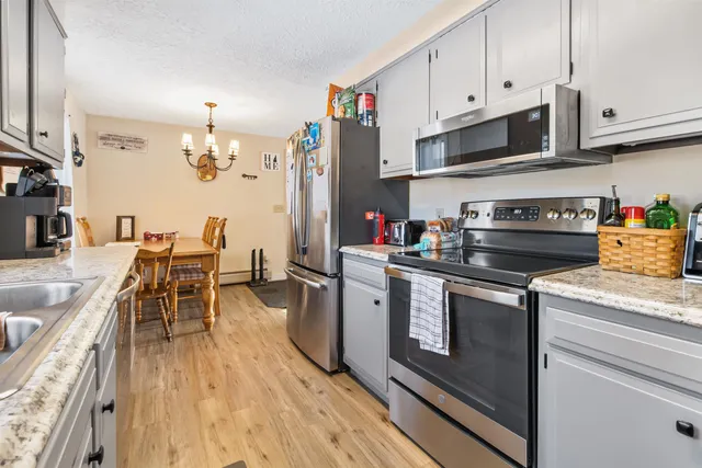 $209,900 | 30 Holmes Street, Canaan, VT 05903