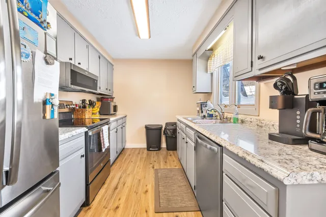 $209,900 | 30 Holmes Street, Canaan, VT 05903