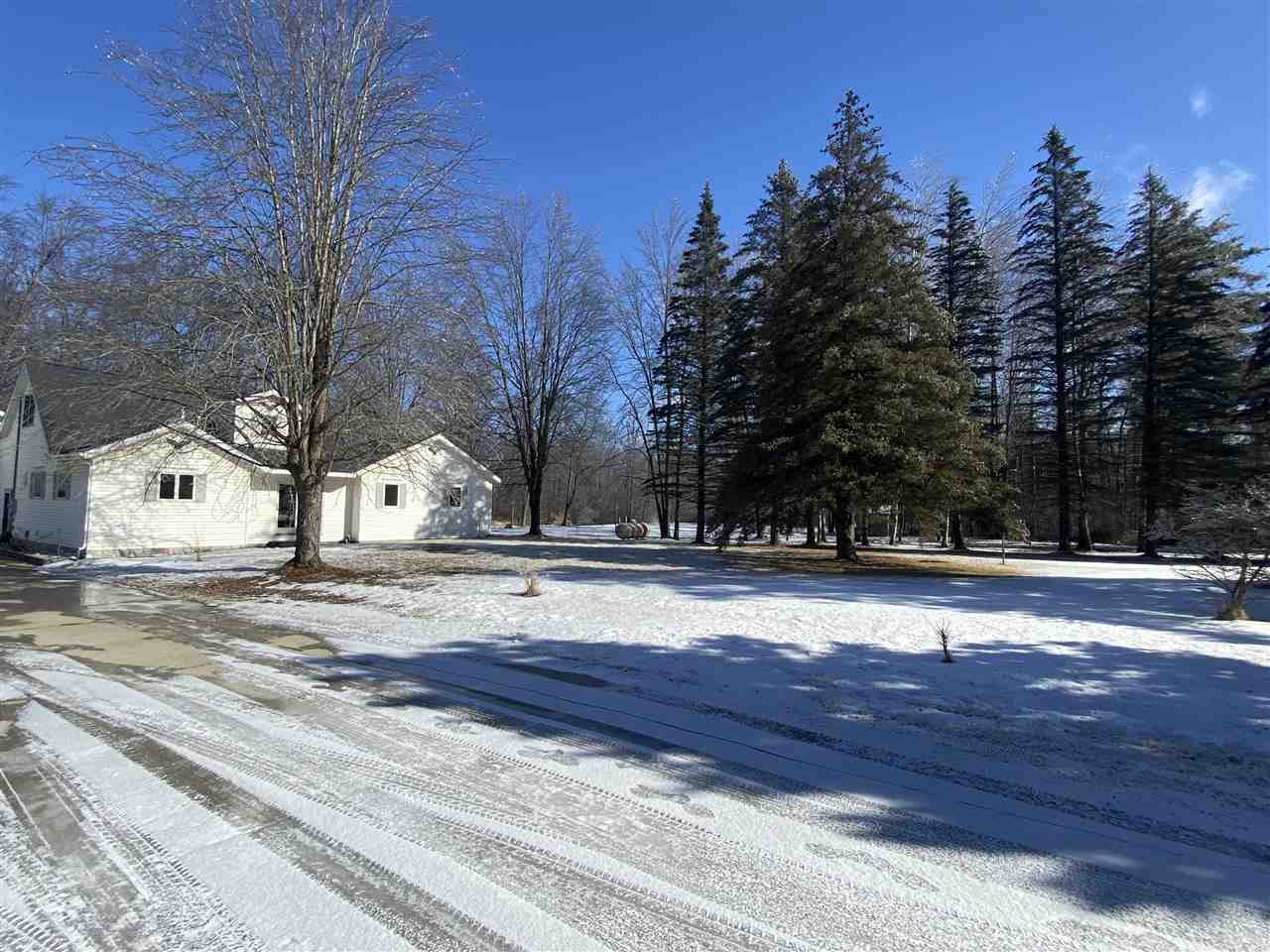 1880 Weber Road Gladwin, MI 48624 - Photo 5 of 63