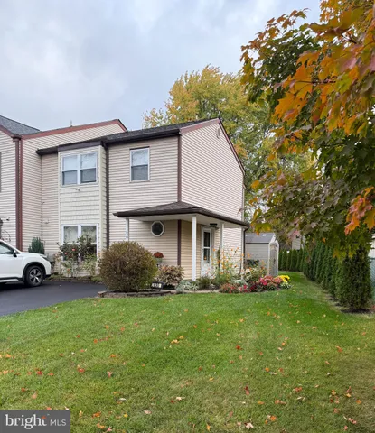 $420,000 | 630 Whittier Drive, Warminster, PA 18974