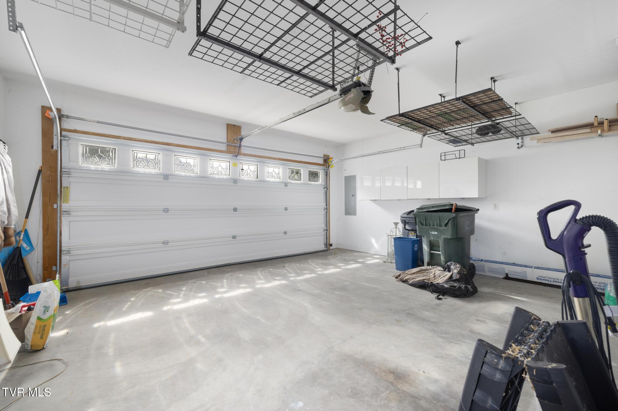 102 Ridgeview Meadows Drive Gray, TN 37615 - Photo 50 of 51 Garage