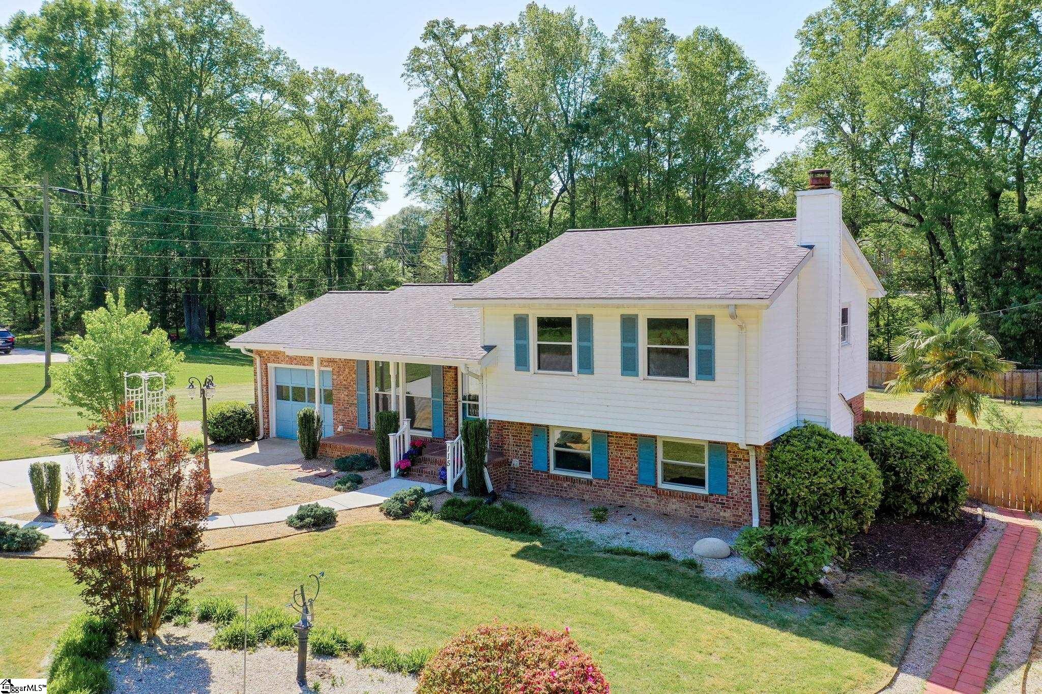 115 Montclair Road Mauldin, SC 29662 - Photo 1 of 36 Gallery Image 1